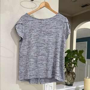 NWOT Market & Spruce size large button back top super soft